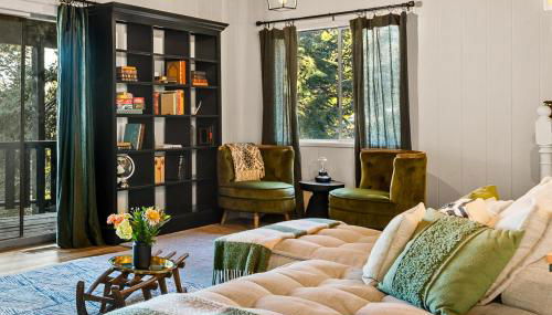 Romantic & Family Friendly Chalet In The Woods - Foto 3