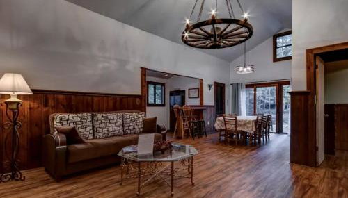 Cozy Cottage Rental with Small Private Pond in Canadensis, Pennsylvania - Foto 2