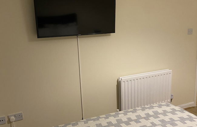 Impeccable 2-bed Apartment in London - Foto 1