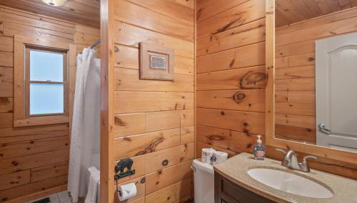 Spectacular Log Cabin Home 45 minutes to Asheville - Foto 5