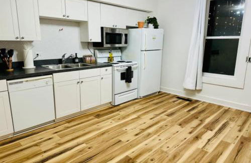 Jungle House Downtown Columbus - Modern Boutique Suites - Foto 6