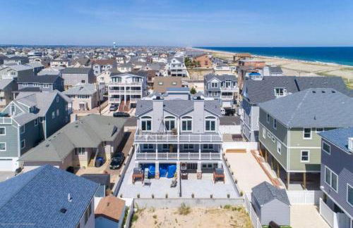 Ocean and Beach Views from Five Decks in Ortley Beach - Foto 3