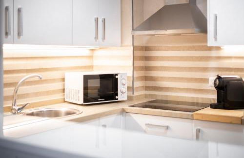 Ronda Suites 193 junto a hospitales y cerca centro con Parking Gratis - Foto 18