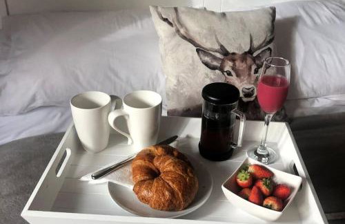 Meadowside, Troutbeck Bridge with offsite health club - Photo 6