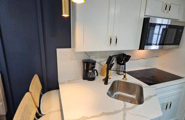 The Hideaway DT Orlando Tiny Home w Free Parking - Foto 55