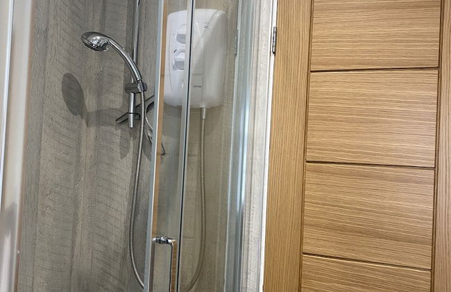 Worthing Beach 180 - 2 bed Seafront With Parking - Foto 15