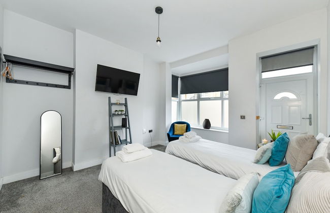 Long Eaton Modern 4bed House - Foto 1