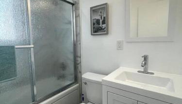 Modern Studio W Parking 10 min to FLL and Beach - Foto 5