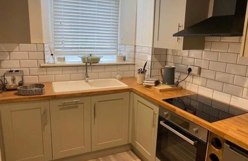 Little House - Photo 4