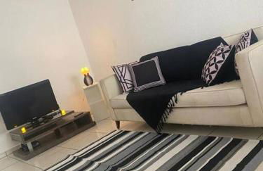 Linda Casa para grupo/ 1km da Expo SP /500m metrô - Foto 20