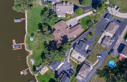 3Bed 2Bath Luxury Lake House on Myers Bay Private Pier Beach Firepit and Deck - Foto 66