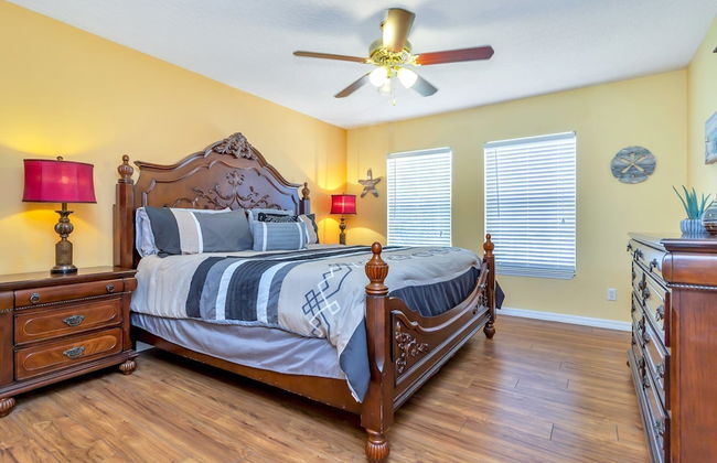 6 Br Pool Home with Spa and Game Room - Foto 6