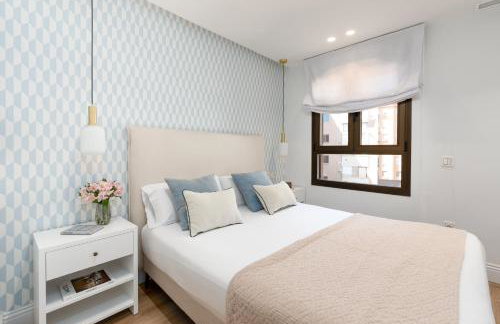 Donoso Cortes & Free parking by ELE Apartments - Photo 30