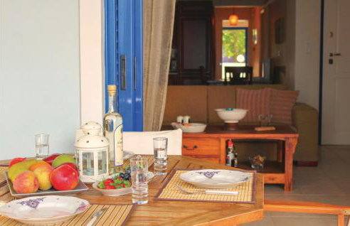 Awesome Apartment In Melissi Korinthia - Foto 13