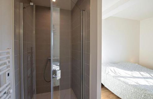 Awesome Home In Bacilly With Wifi - Foto 22