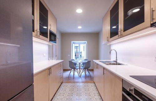 HERITAGE APARTMENTS CERDANYA al carrer Major i parking - Foto 28