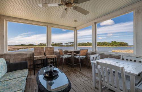 Sawyers Lodge - Historic Soundfront Home, Pool, Hot Tub, Boat Launch, Kayaks, Pets OK, Flex Stays - Foto 37