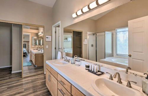 Family Fun House with Hot Tub, Grill and Games - Foto 24