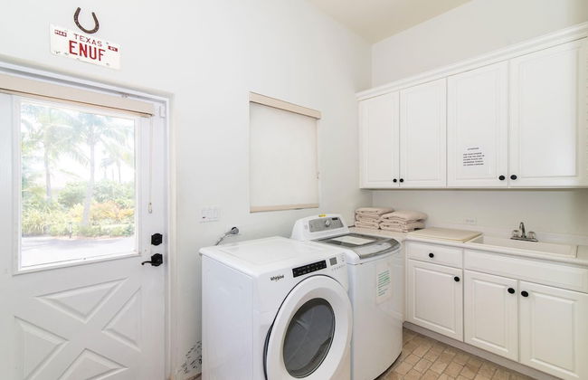 Blue Water Villa - Photo 21