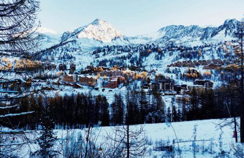 Spacieux Rhodo, 5pers, wifi, local à ski - Photo 11