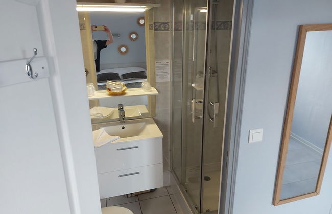 Hotel de la paix - Photo 36