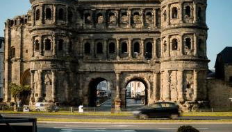 Modernes 2-Zimmer Luxus Apartment mit Balkon- Stilvolle und Gemütliche Ferienwohnung - Foto 2