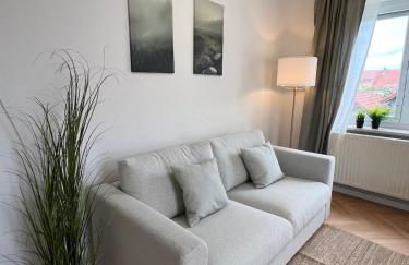 ZORO - 4 Zimmer- Küche - Balkon - Foto 12