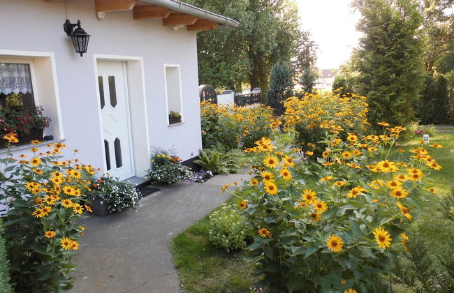 Spacious Holiday Home in Sommerfeld near Lake - Foto 2