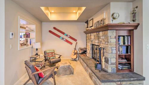 Peaceful Lakeside Retreat with Deck and Amazing Views! - Foto 5