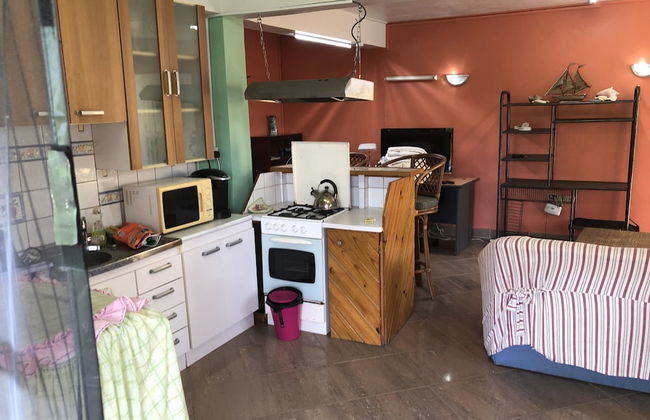 Coco Mango Suites - Photo 35