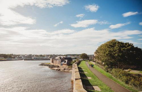 The Weights and Measures Office - Foto 43