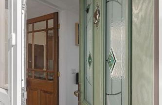 Baywatch Sea View Retreat - Photo 34