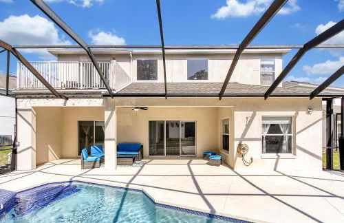 Stunning 5 bedroom pool home in gated community minutes from Disney - Foto 48