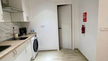 Los Mellis - María Zambrano Estación de Tren & Bus - Foto 5, stove