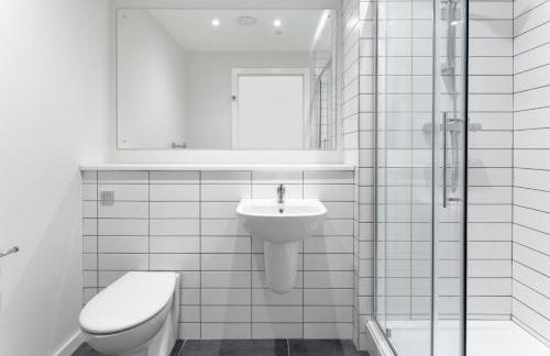 Gorgeous GF 2 Bed 2 bathroom Apartment Liverpool 3 - Foto 30