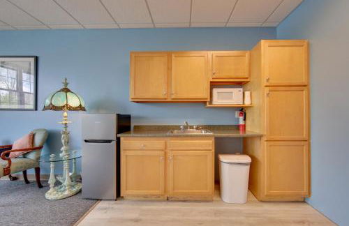 Conference Center and Pond New Kensington Apartment - Foto 2