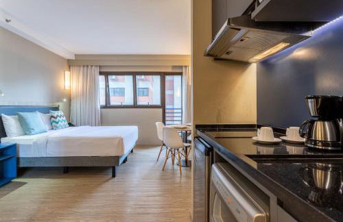 Charlie Alphaville - Foto 34