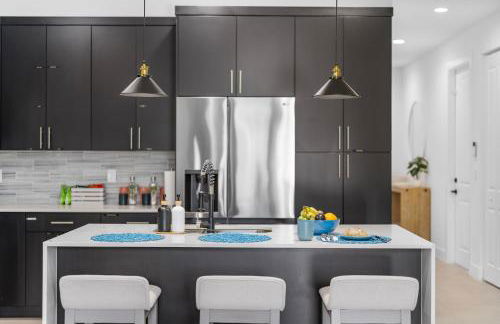 Luxe Comfy Villa, Pool, Location, Parking - Foto 10