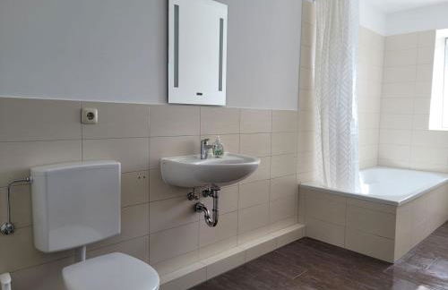 Work & Relax Apartment in Industrial area - Foto 13