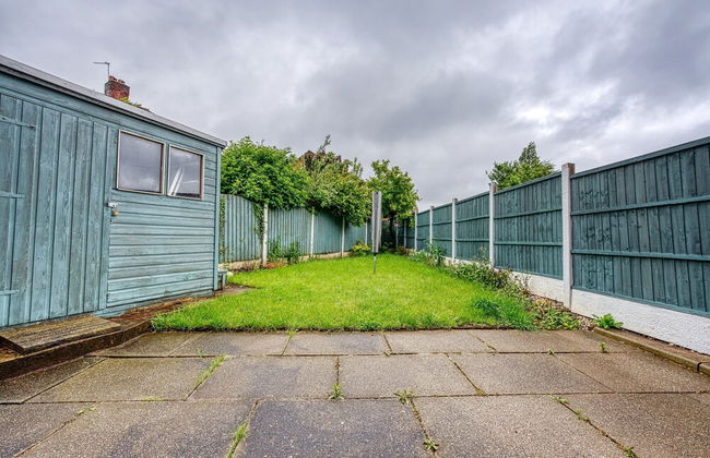 Modern 3 Bedroom 2 Bath Hse with Parking - Foto 31