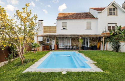 O Lar de Laura Casa familiar para escapada tranquila con piscina y sala de juegos cerca de Vigo - Foto 10