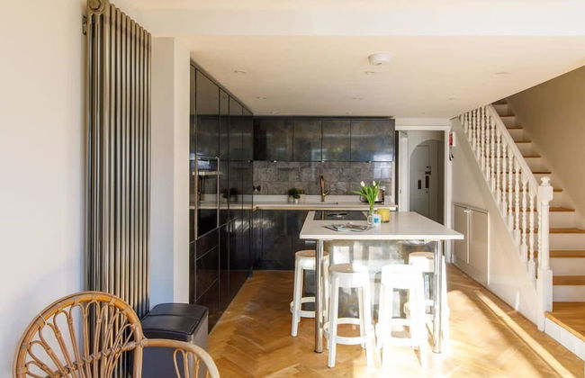 Terraced Townhouse Close to City Centre - Photo 49