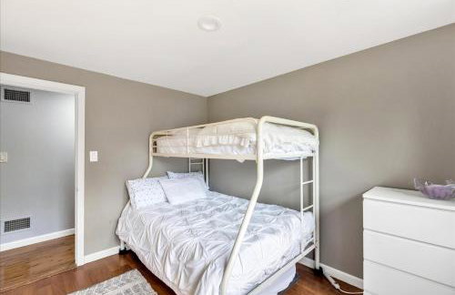 Cirlene's Beach Retreat - Photo 40