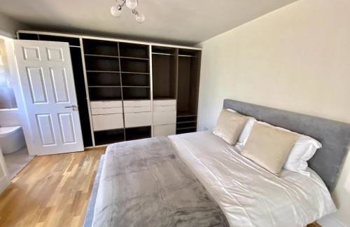 Luxury 5 Bedrooms House in Milton Keynes - Foto 7