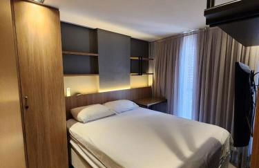 Six hundred eleven - Photo 5