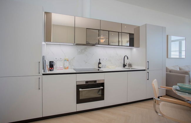 Liiiving in Porto Luxury Beachfront Apartment III - Foto 68