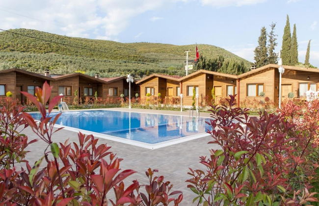 Luxurious Suits Surrounded by Nature With Jacuzzi Shared Pool in Bursa - Foto 6