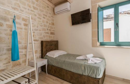 Cozy Secret Home with Jetted Tub - Foto 26