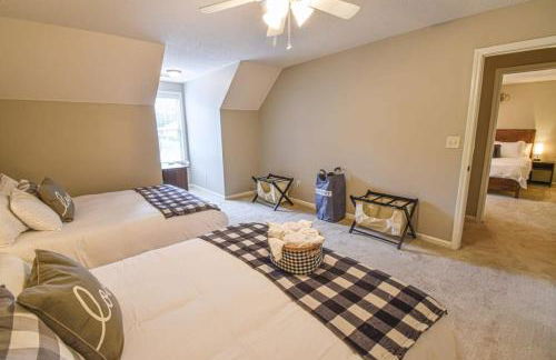 The Crimson Retreat Only 5 Miles to the Stadium BBQ Coffee Games - Foto 53