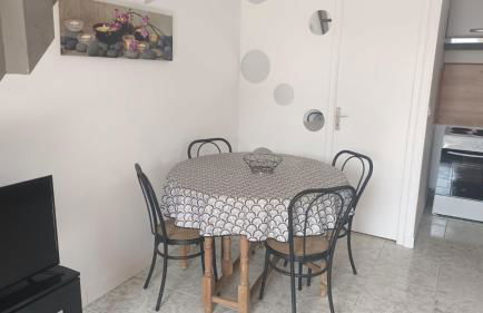 Maison à 200m de la mer, 10 mn de l'aéroport de Bastia et a 20mn du port - Foto 5